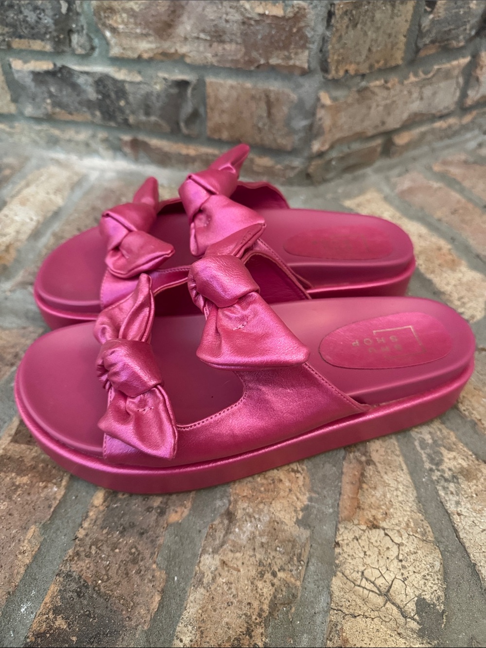 SHU SHOP Women's Pink Bow Slide Sandals - Size 11